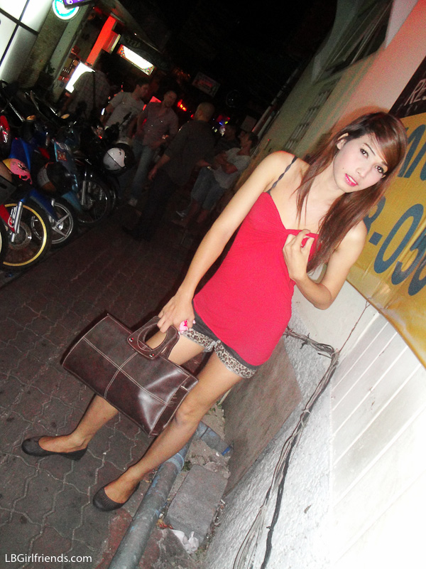 Pee ladyboy street glasses